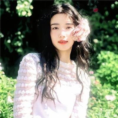 俏探女娇娃
